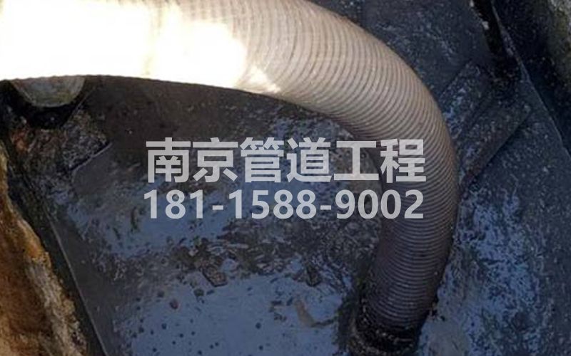 213大树根抽粪